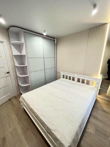 Здається 1 кімнатна квартира вул.Білогірська поблизу Центр