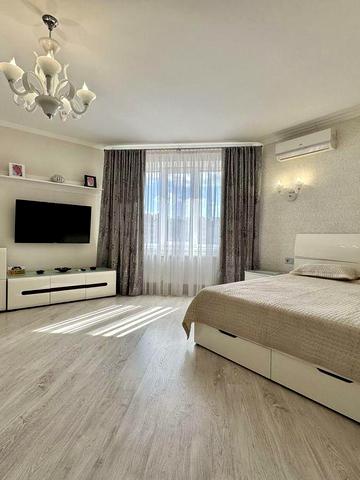 Оренда шикарної 1 кімнатної квартири на Поділлі