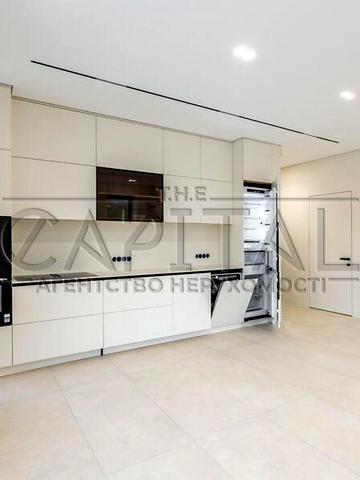 Продаж 3к Квартира Київська вулиця