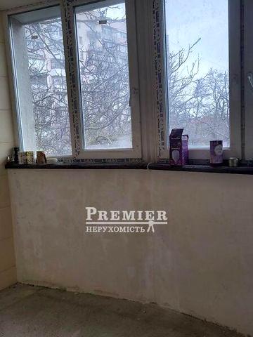 Продаж 3к Квартира Князя Володимира Великого (Добровольського) проспект