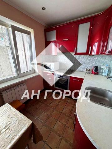Продам 3к. возле метро Масельского!