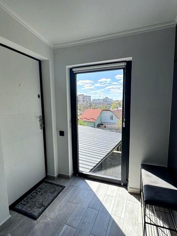 р Однокімнатна квартира в центрі