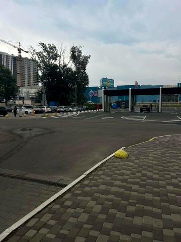 Інститутська вул., 101