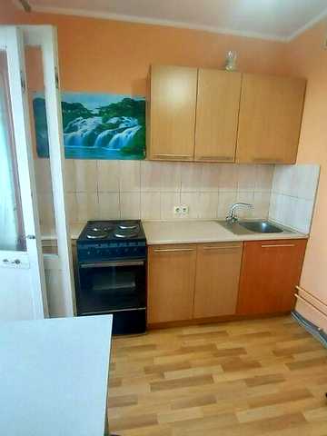Продаж 1к Квартира Небесної Сотні проспект