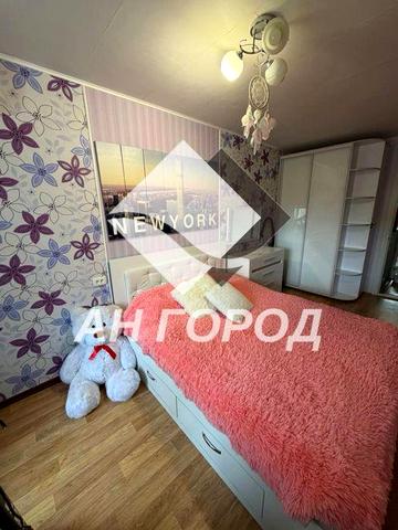 Продам  приємну 2 к. квартиру 4/5 Льва Ландау 6