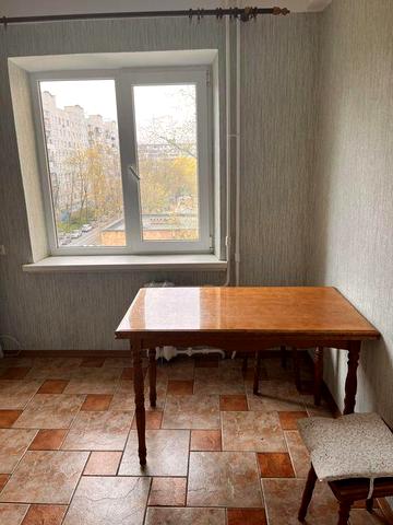 Лісовий.2-х кімната, вул. Кубанської України, 24-А