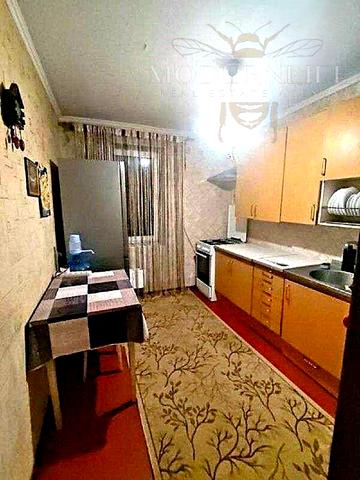 Продаж 4к квартири вул. Братиславська 13