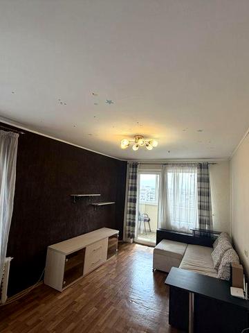 Просторная 3-комнатная квартира 68.6 м² с удобной планировкой. Отличный вариант для семьи или под современный ремонт без переплаты за чужой дизайн.