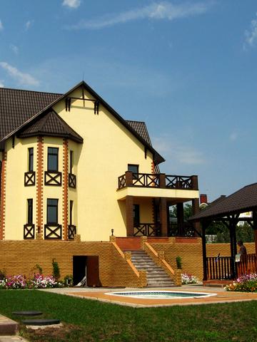 Кільцева вул., 3