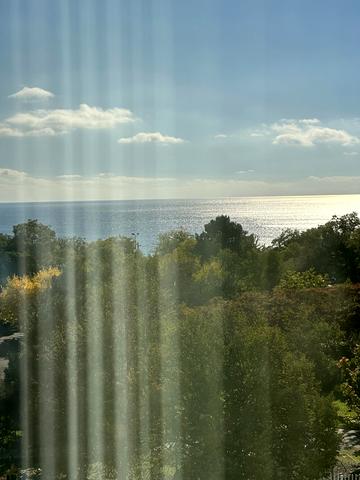 Літературна вул., 1а