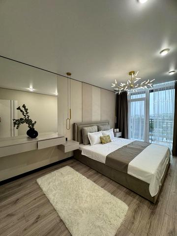 Юліана Пелеша вул., (Будинок 4)