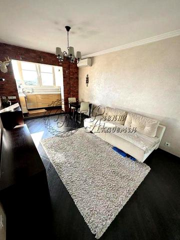 Продаж 1 кв, вул. Академіка Заболотного, 78, ст.м. Теремки