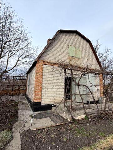 Продаємо дачу з будинком