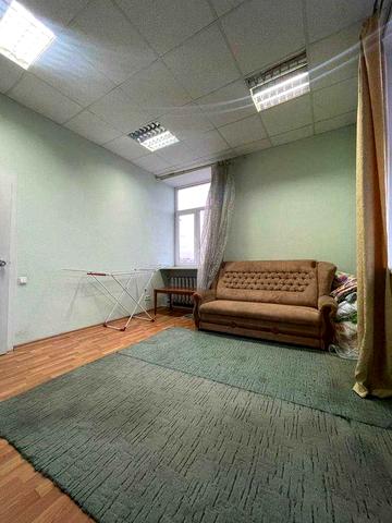 Продам просторную 3к квартиру Святослава Хороброго  Центр Безнал