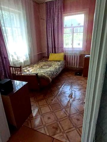 Продам пів будинку з огородом с. Засулля