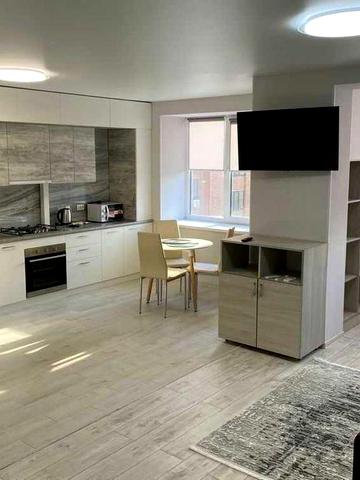 Оренда однокімнатної кавртири, на бул. Слави 45Д