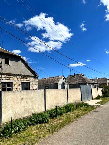 Продам загородній будинок