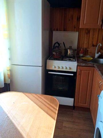Нивки, Корчака (Баумана ) 10 , метро Нивки ( 1000 м.) , Берестейська ( 800 м.)