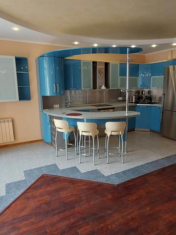 Миколи Амосова вул., 2