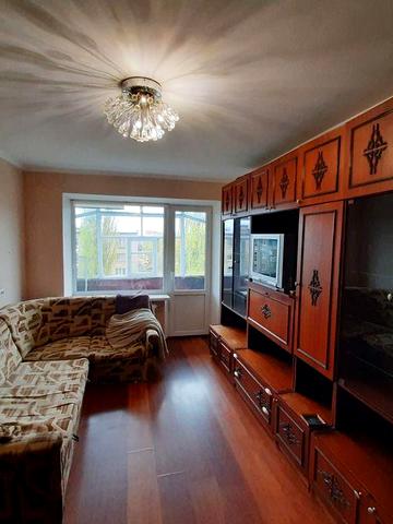 Здам 3 кімнатну на Браїлках,