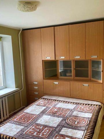 «Печерська» метро. Центр. Квартира 61 м.кв бул. Л.Українки 28А