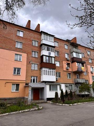 Продам 3х (трикімнатну) каартиру, Могилів Подільський