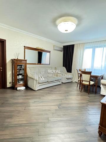 Івана Гонти вул., 7