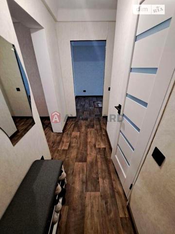 Продаж 3к Квартира Хмельницького вулиця