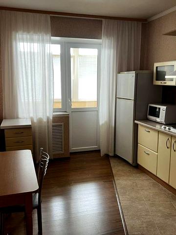 Оренда 1к.кв.-ра бульв.Верховної Ради 14Б,м.Дарниця 10хв пішки