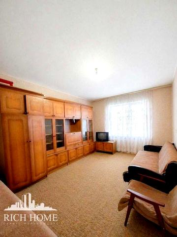 Продаж 3к квартири, Срібнокільська, 14. метро Осокорки - 7 хв.