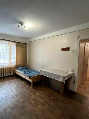 Продаж 3к квартири,  Донця 19а,  Відрадний, Соломянський р-н.
