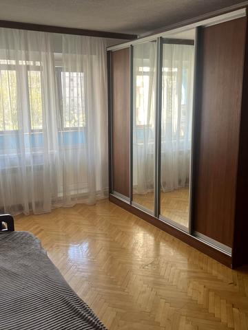 None 52000 USD