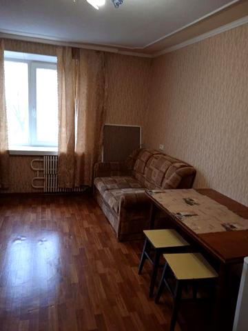 Большая гостинка метро Малышева