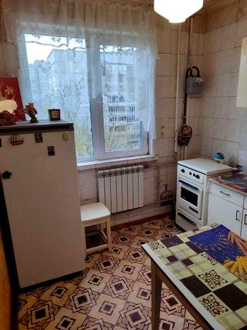 Сдам 1-комнатную квартиру (Амосова, 13)
