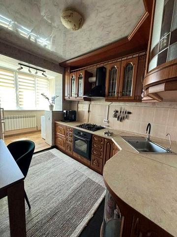 Продам 2-х комнатную квартиру !