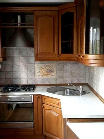 Оренда 3 кІмн. квартири вулиця Празька 28,  Дарницька. пл.  Газ плита