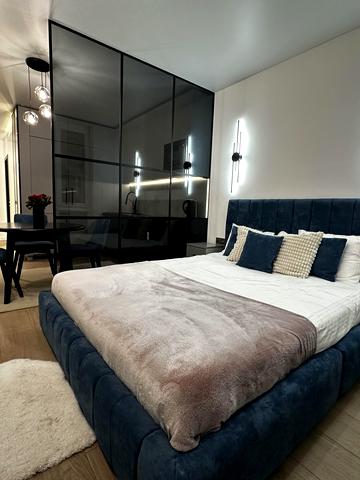 Євгена Коновальця вул., 37-А