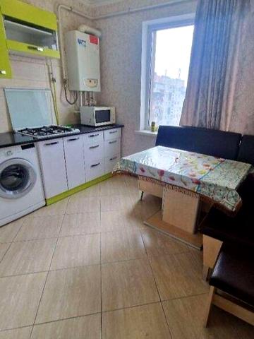 Довгострокова оренда 1к Квартира Майорівка вулиця ЖК ул. Майоровка, 9