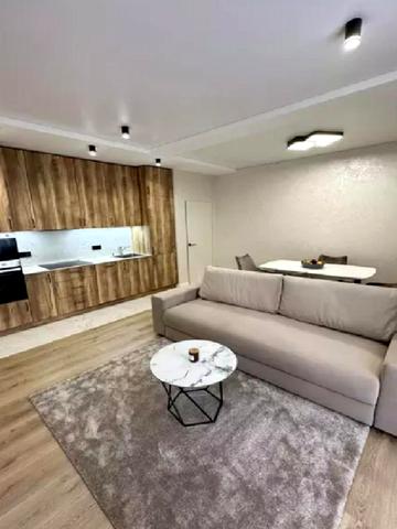 Генуезька вул., 3-Г