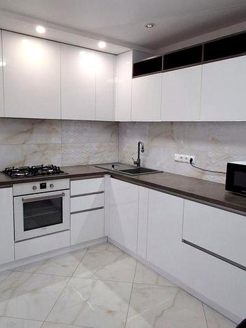 Оренда 2кімнатної квартири на Коріатовичів