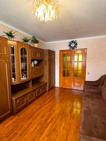 3-к квартира в р-н Чайки, вул. Кобзарська 63 900 $