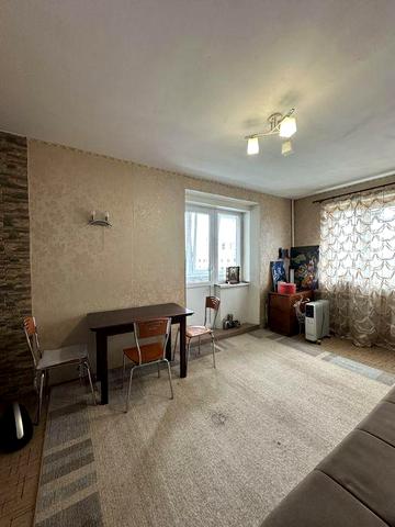 Продам 2 кімн. кв вул. Амосова 32, Салтівка 625 мкр-н