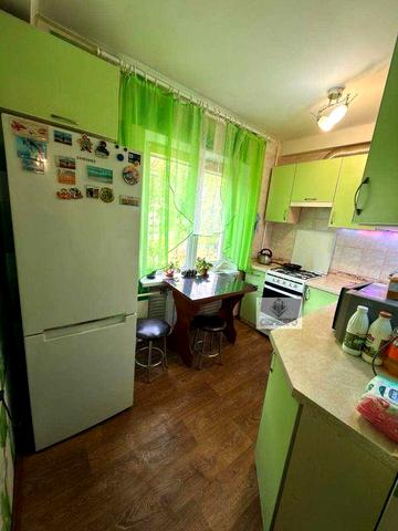 Продам 2-х кімнатну квартиру, Комунарський район, вул. Комарова