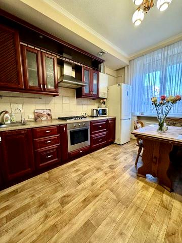 Сдам 2к квартиру на ул.Титова 21