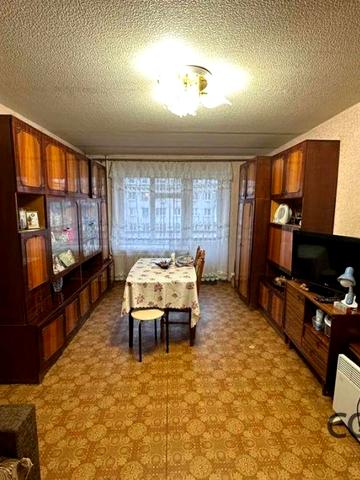 Продам 2 комн. 44 м2 / Скоробагатова/Громова/