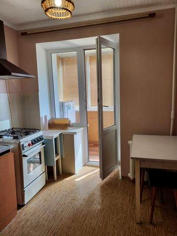 Здам 1-кімн квартиру початок просп Богдана Хмельницького Пилипа Орлика