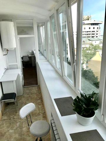 Аренда 2 комнатная (евродвушка) Мазепы 12Б