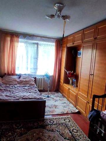 Здається однокімнатна квартира на довгострокову оренду (М. КАНІВ)