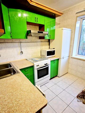 Свободи просп., 6