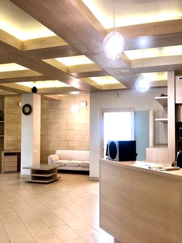 Добровольців вул. (Маршала Говорова), 18а